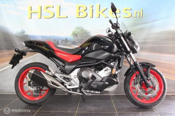 Honda NC 750 S (2017) — foto 1