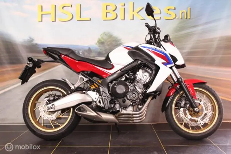 Honda CB650F (2015)
