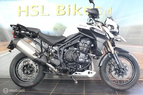 Triumph Tiger 1200 Explorer XC ABS (2015) — foto 1