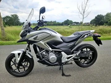 Honda NC700X (2013) — foto 1