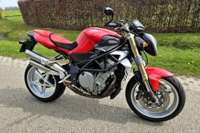 MV Agusta Brutale 750 (2006)
