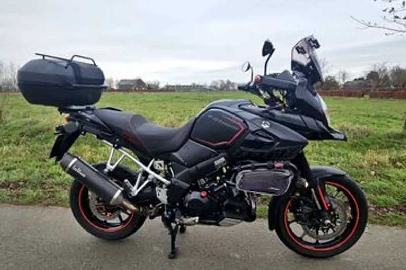 Suzuki V-Strom (2014)