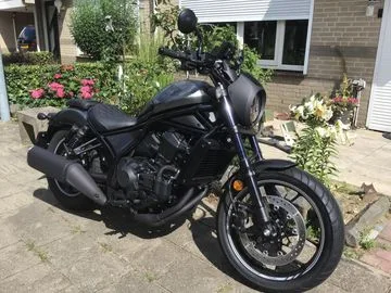 Honda CMX 1100 Rebel (2023) — foto 1