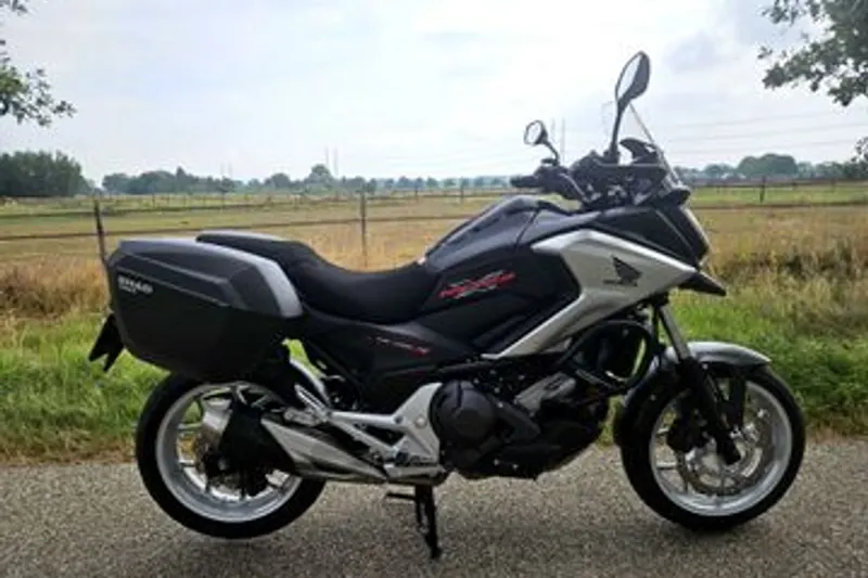 Honda NC750X (2018)