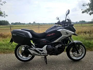 Honda NC750X (2018) — foto 1