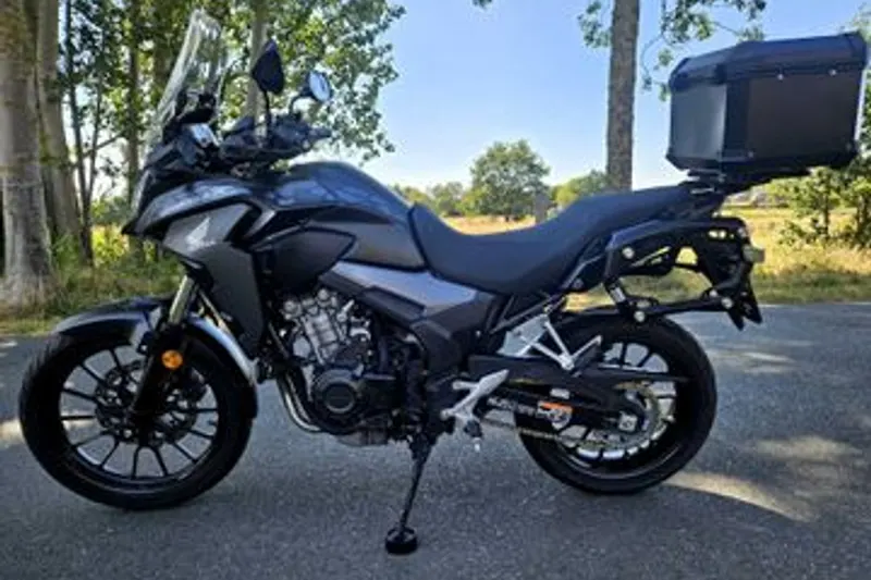 Honda CB500X (2020)