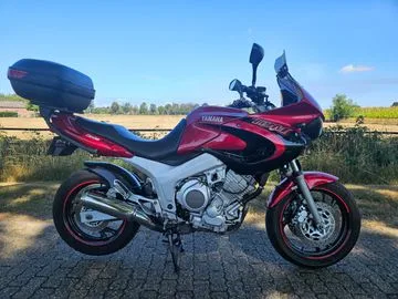 Yamaha TDM 850 (2000) — foto 1