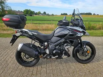 Suzuki V-Strom 1000 (2017) — foto 1