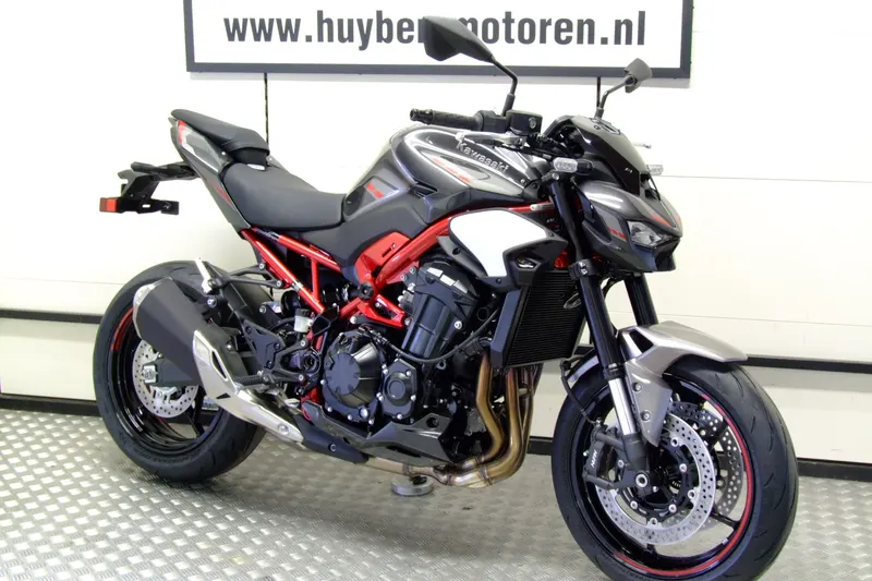 Kawasaki Z900 (2026)