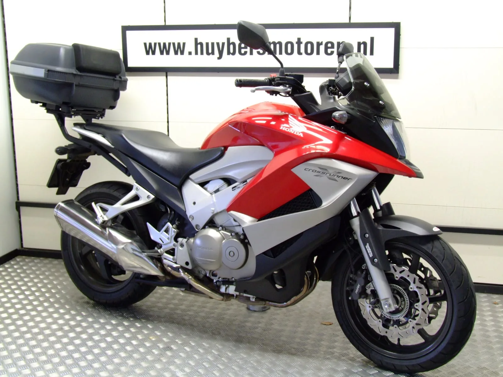 Honda VFR800 (2011) — foto 1