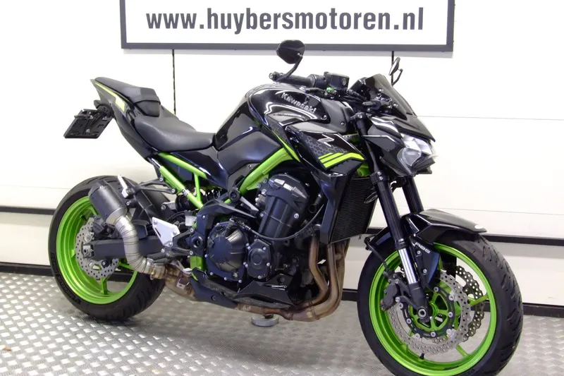 Kawasaki Z900 (2021)