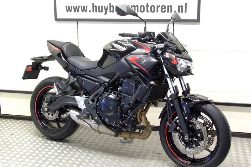 Kawasaki Z650 (2023)