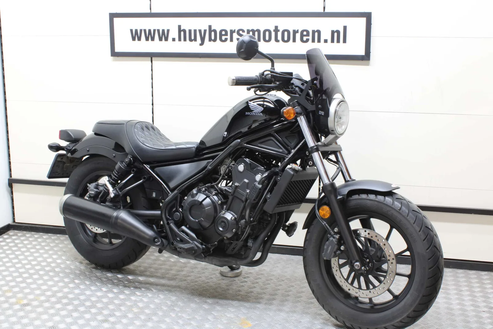 Honda CMX 500 Rebel (2017) — foto 1