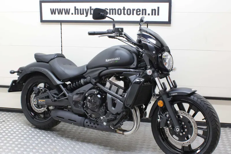 Kawasaki EN 650 Vulcan S (2021)