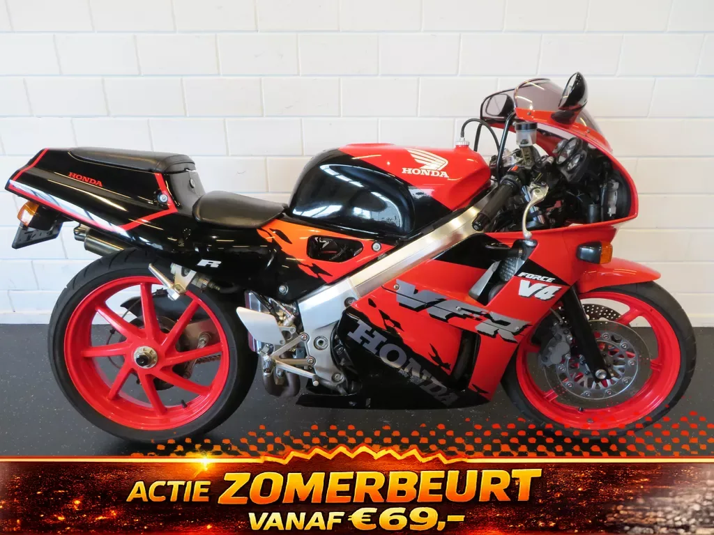 Honda VFR 400 R NC30 RC30 NSR (1995) — foto 1