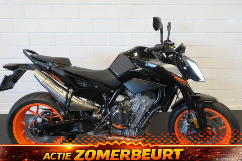 KTM 790 Duke L (2020)