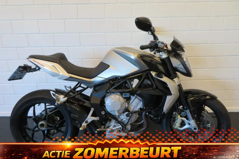 MV Agusta Brutale 675 SUPER FRAAI! (2013)