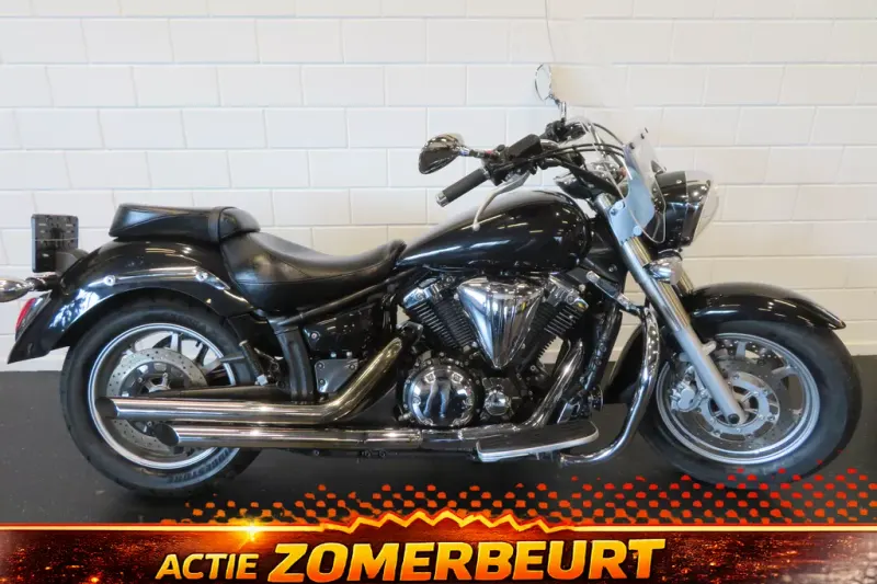 Yamaha XVS 1300 A MIDNIGHT STAR ZEER FRAAI (2007)