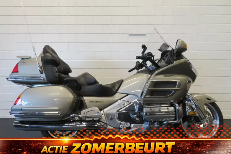 Honda GL 1800 GOLDWING ZEER VOL EN STRAK! (2004)