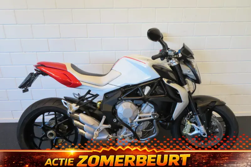 MV Agusta Brutale 800 (2015)