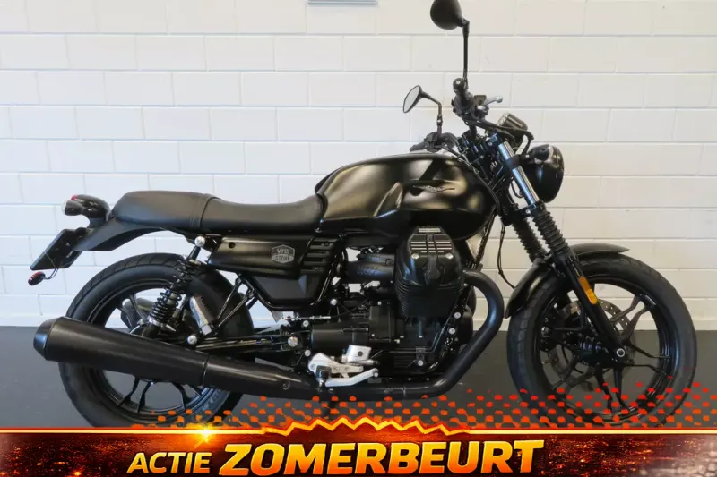 Moto Guzzi V7 STONE V 7 III PERFECT!! (2020)