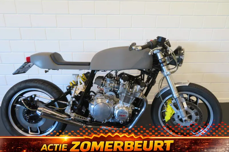 Yamaha XJ 900 CAFE-RACER (1983)