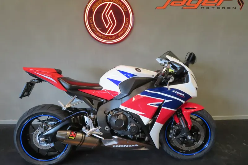 Honda CBR 1000 RR Fireblade (2014)