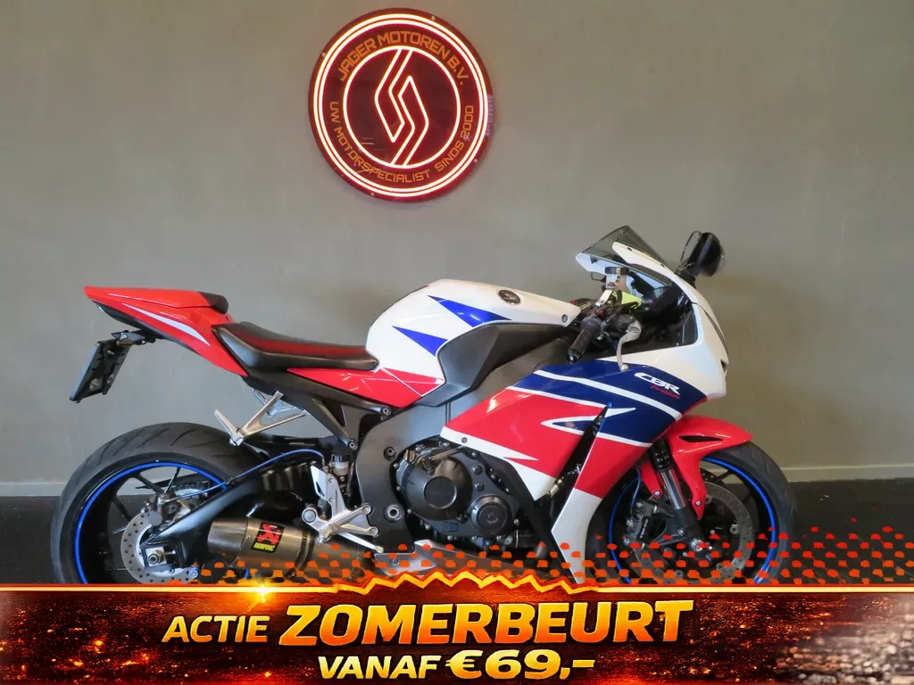 Honda CBR 1000 RR FIREBLADE ZEER FRAAI! (2014) — foto 1