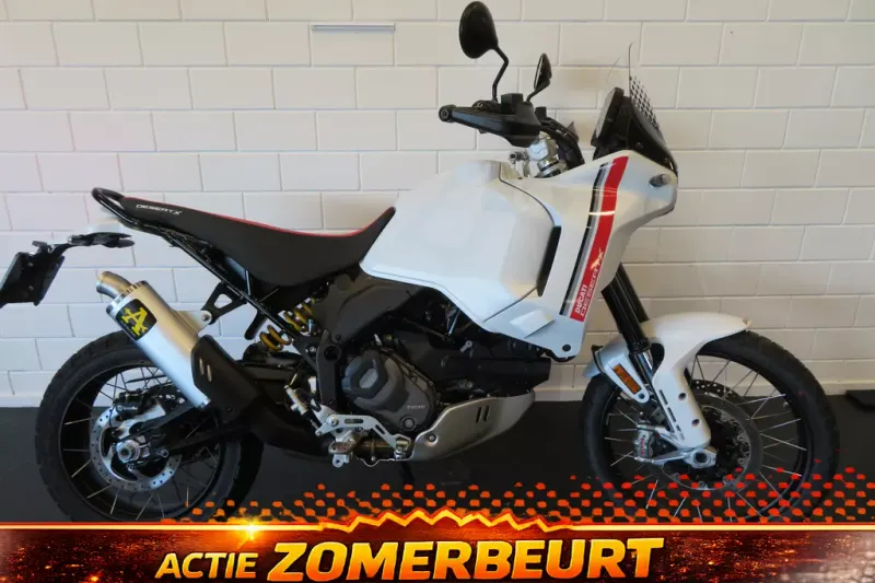 Ducati DesertX (2022)
