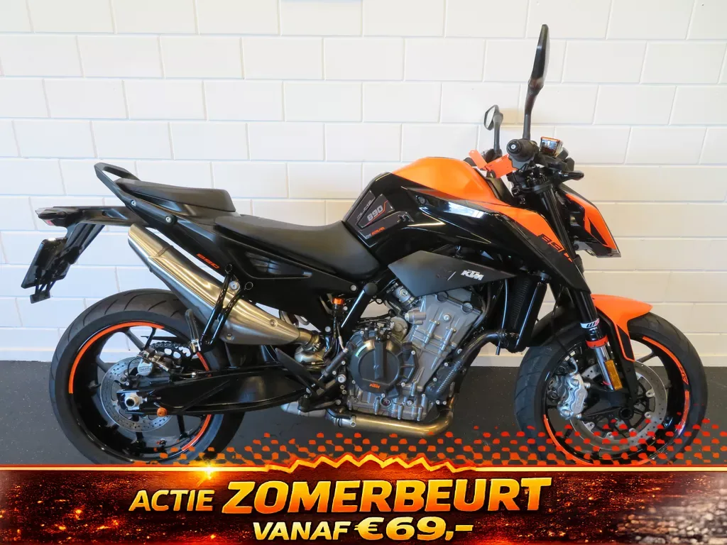 KTM DUKE 890 ABS (2022) — foto 1