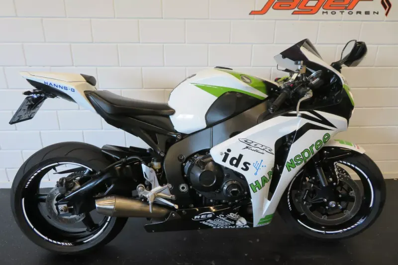Honda CBR 1000 RR Fireblade (2011)