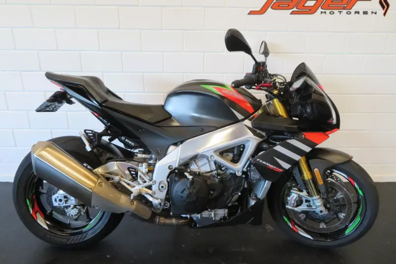 Aprilia Tuono V4 1100 FACTORY (2020)