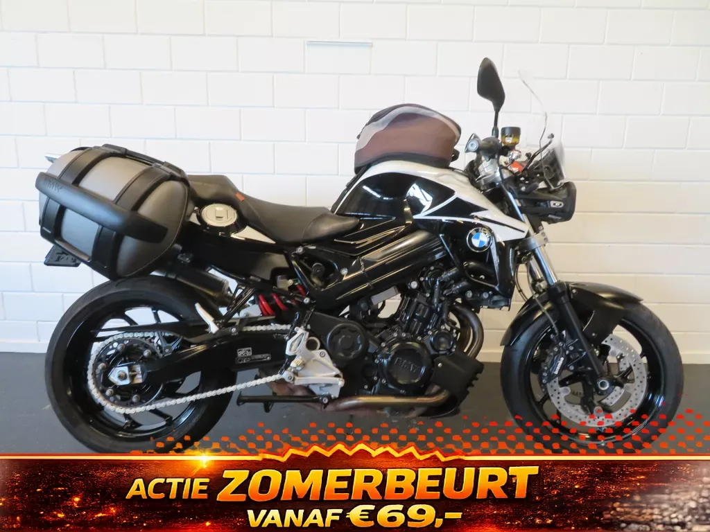 BMW F 800 R (2014) — foto 1