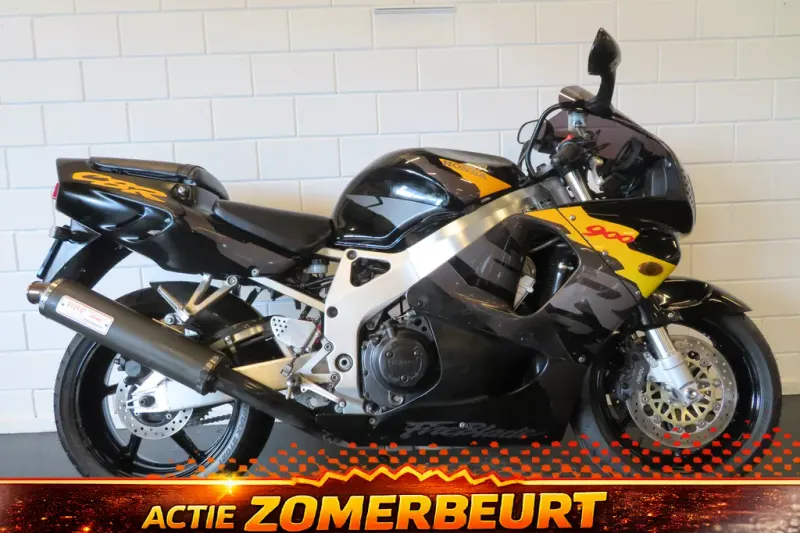 Honda CBR 900 RR FIREBLADE BOS GAVE BIKE! (1996)