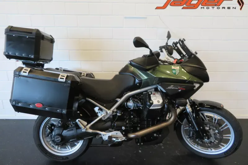 Moto Guzzi Stelvio 1200 (2012)