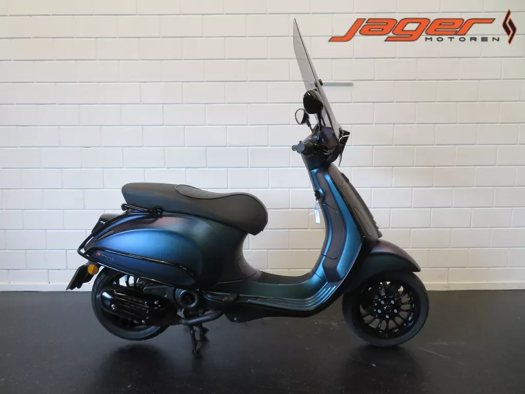 Vespa Sprint 50 (2021) — foto 1
