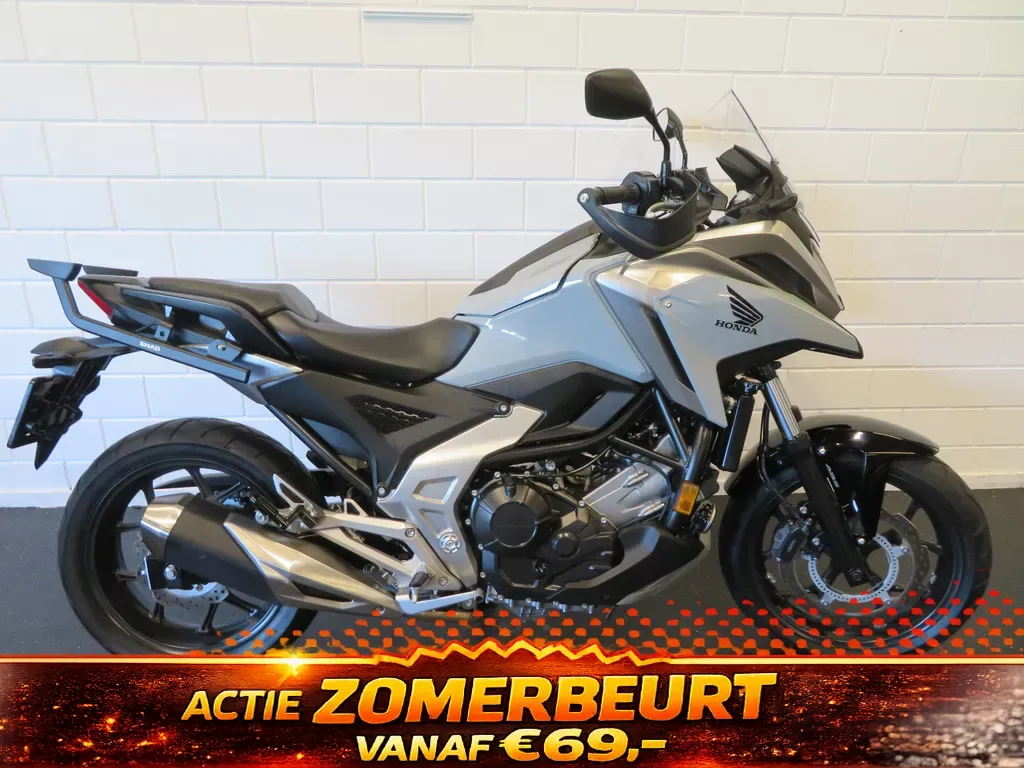 Honda NC750X (2023) — foto 1