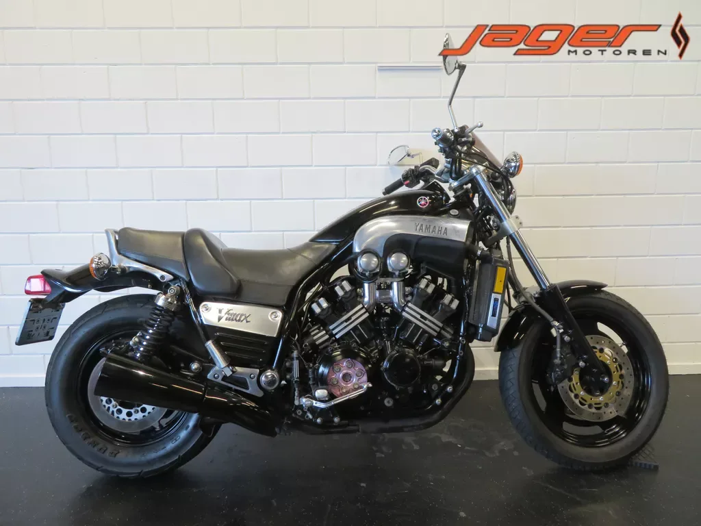 Yamaha V-MAX 1200 (1998) — foto 1