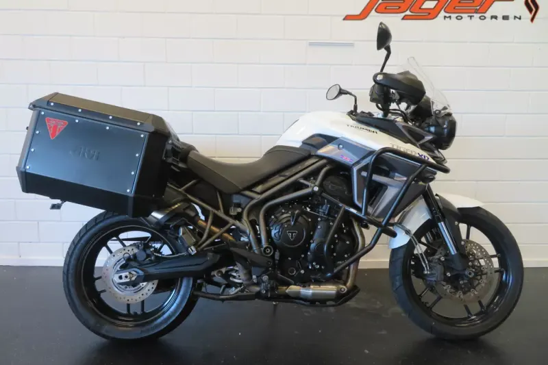 Triumph Tiger 800 XR (2016)