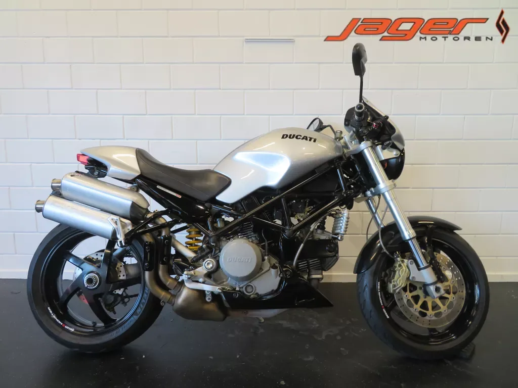 Ducati Monster S2R (2006) — foto 1