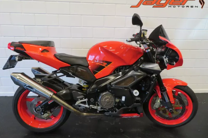 Aprilia Tuono 1000 (2004)