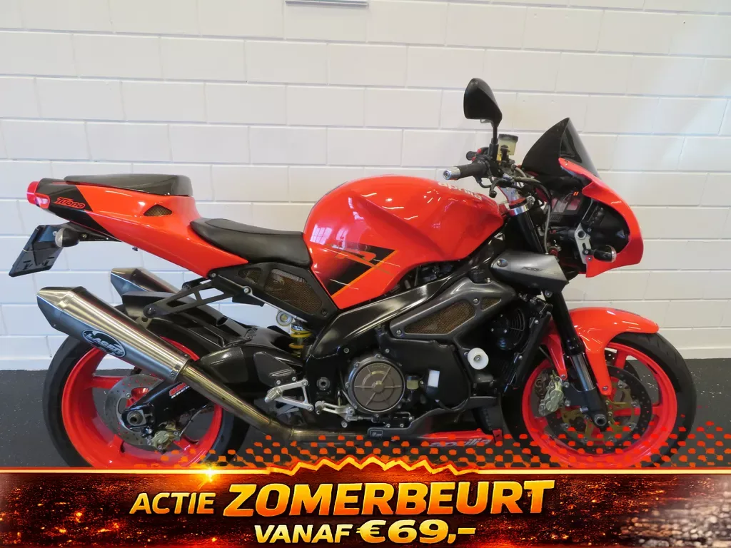 Aprilia Tuono 1000 R V2 LASER (2004) — foto 1