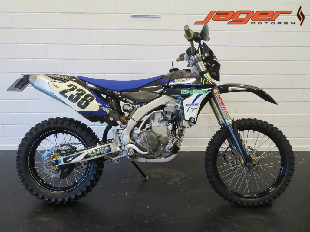 Yamaha WR 450 (2011) — foto 1