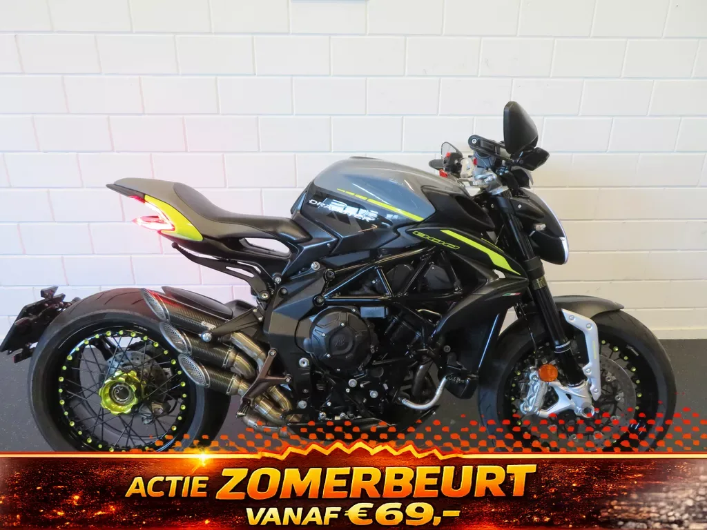 MV Agusta Dragster 800 RR (2018) — foto 1