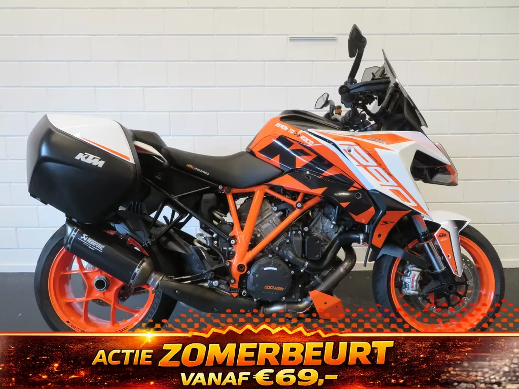 KTM 1290 SUPER DUKE GT TECHPACK AKRA (2019) — foto 1