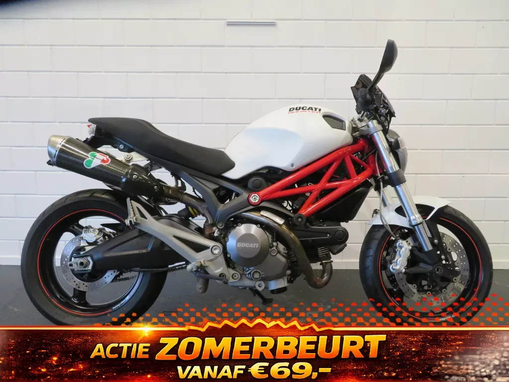 Ducati Monster DUCATI 696 WHITE EDITION! (2008) — foto 1