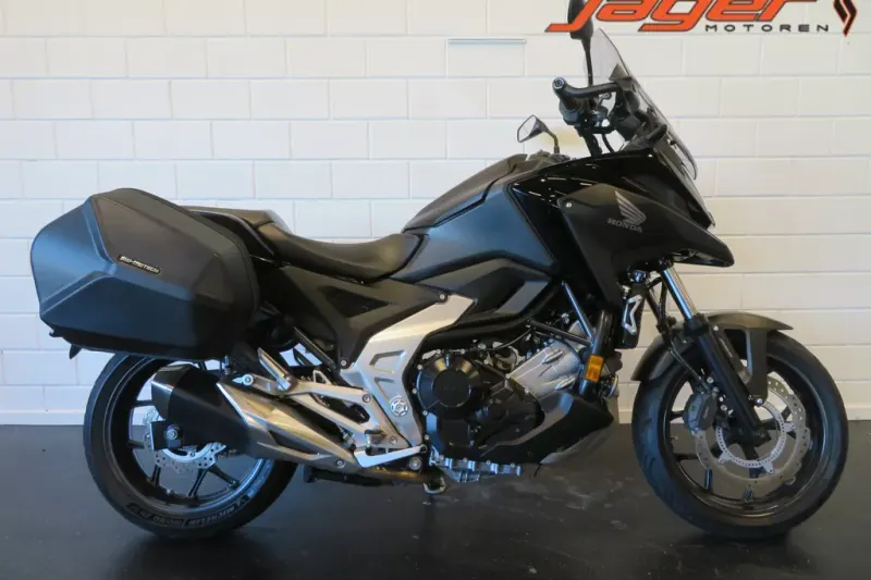 Honda NC 750 NC750XA NC X (2023)