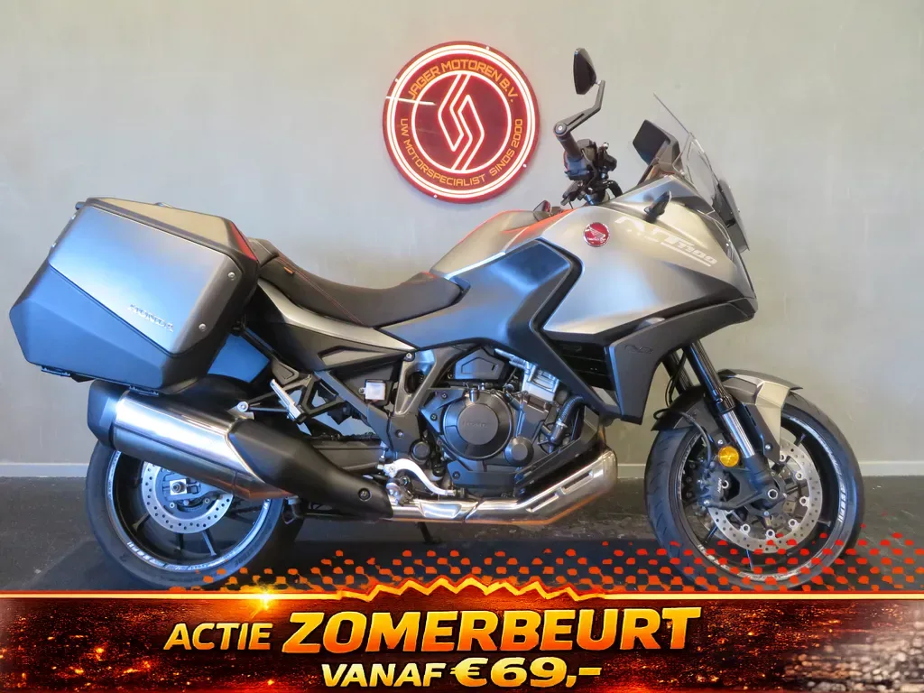 Honda NT 1100 (2022) — foto 1