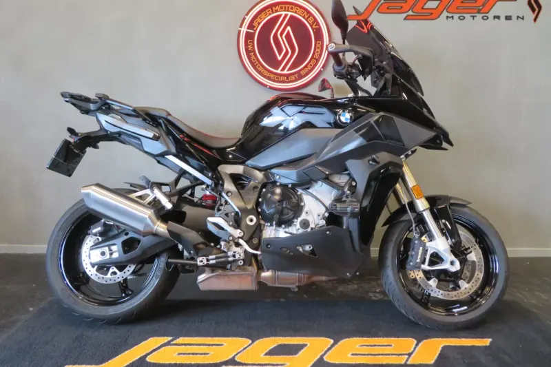 BMW S 1000 XR (2023)