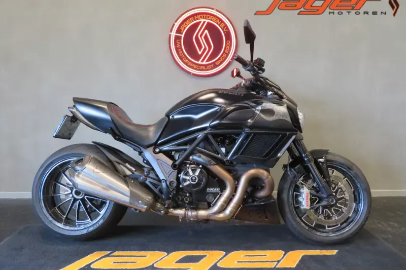 Ducati Diavel (2014)